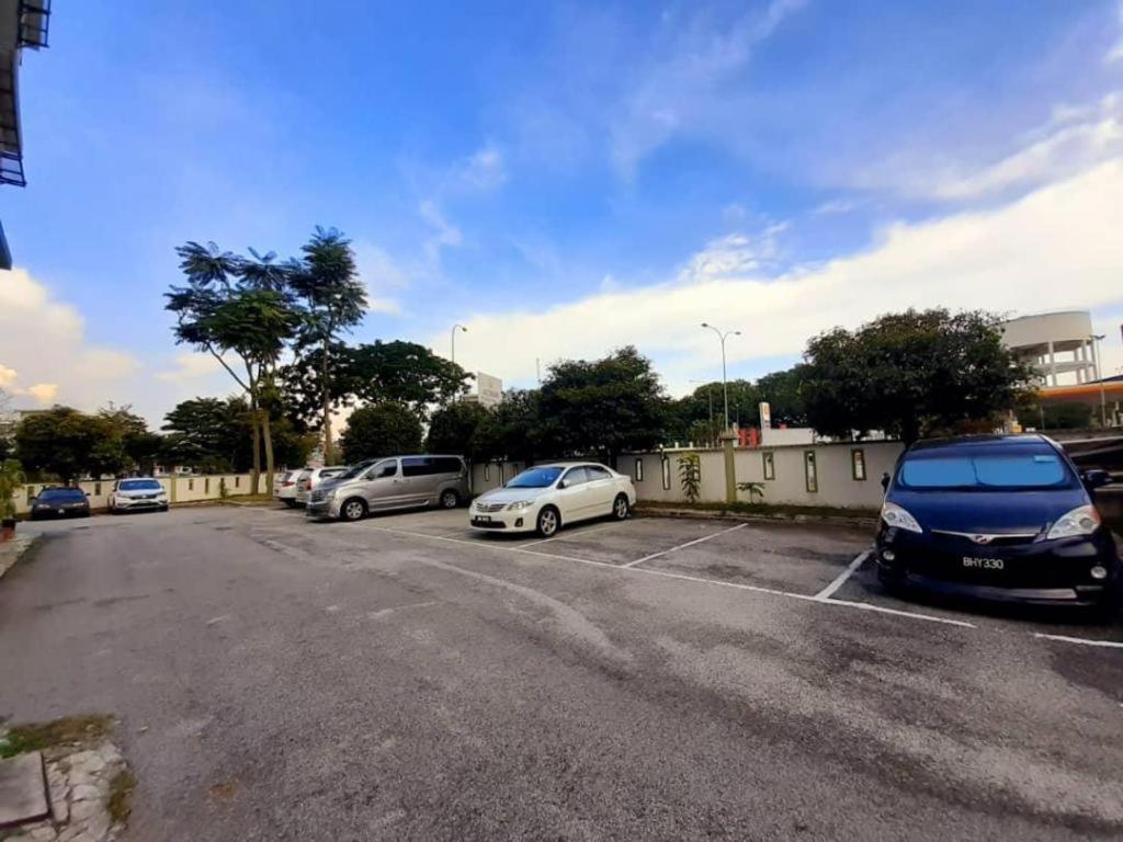 Le Garden Hotel Kota Kemuning Shah Alam Eksteriør billede