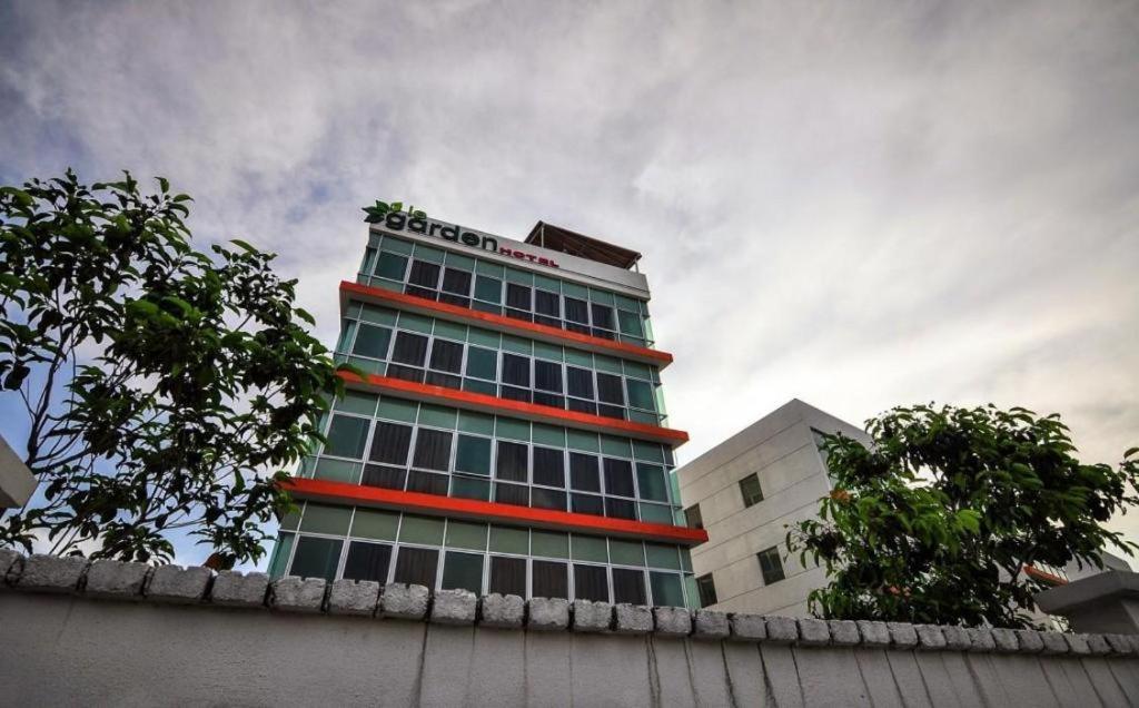 Le Garden Hotel Kota Kemuning Shah Alam Eksteriør billede