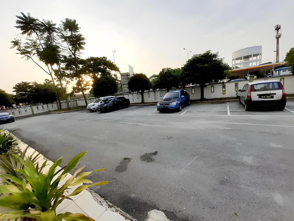 Le Garden Hotel Kota Kemuning Shah Alam Eksteriør billede