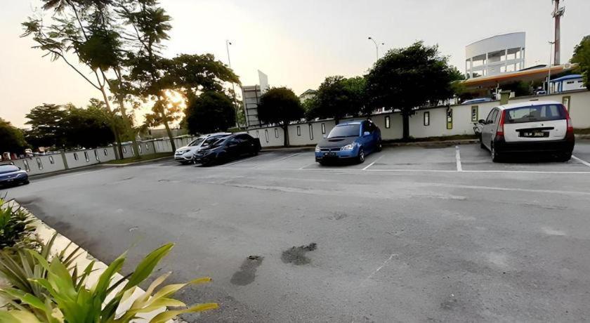 Le Garden Hotel Kota Kemuning Shah Alam Eksteriør billede