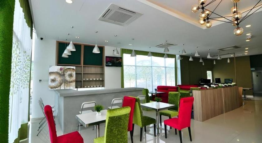 Le Garden Hotel Kota Kemuning Shah Alam Eksteriør billede